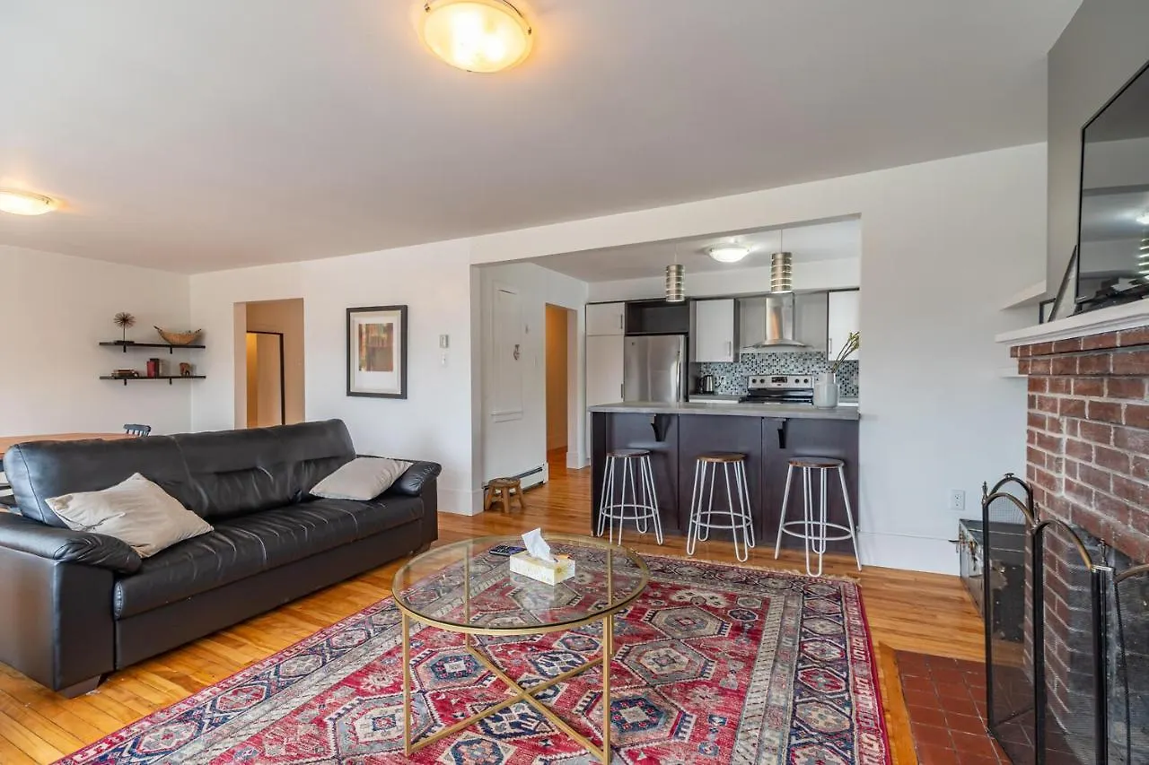 101 Beautiful & Spacious Apt Halifax