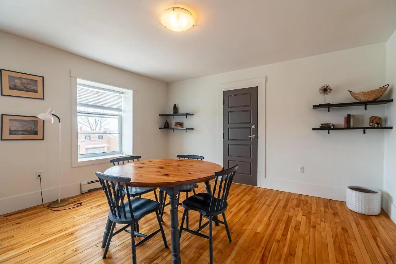 Appartement 101 Beautiful & Spacious Apt Halifax